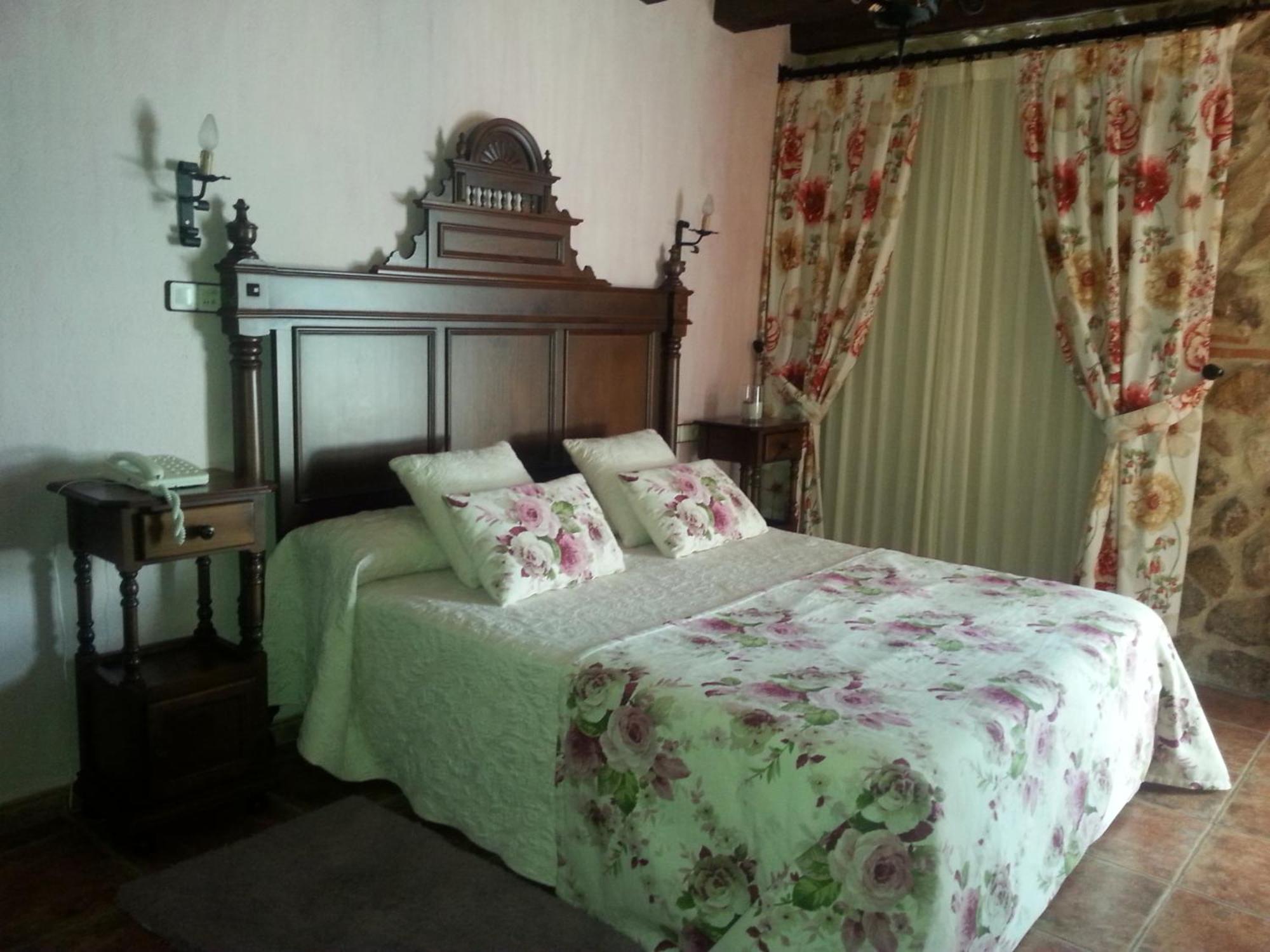 Hotel Velad 벨레즈블랭코 외부 사진