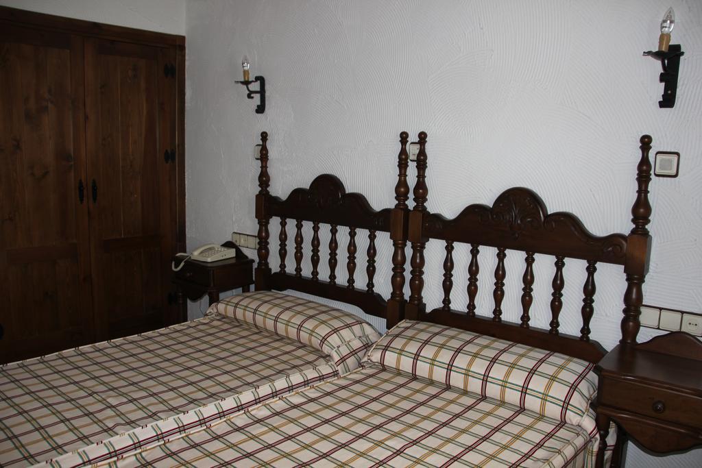 Hotel Velad 벨레즈블랭코 외부 사진